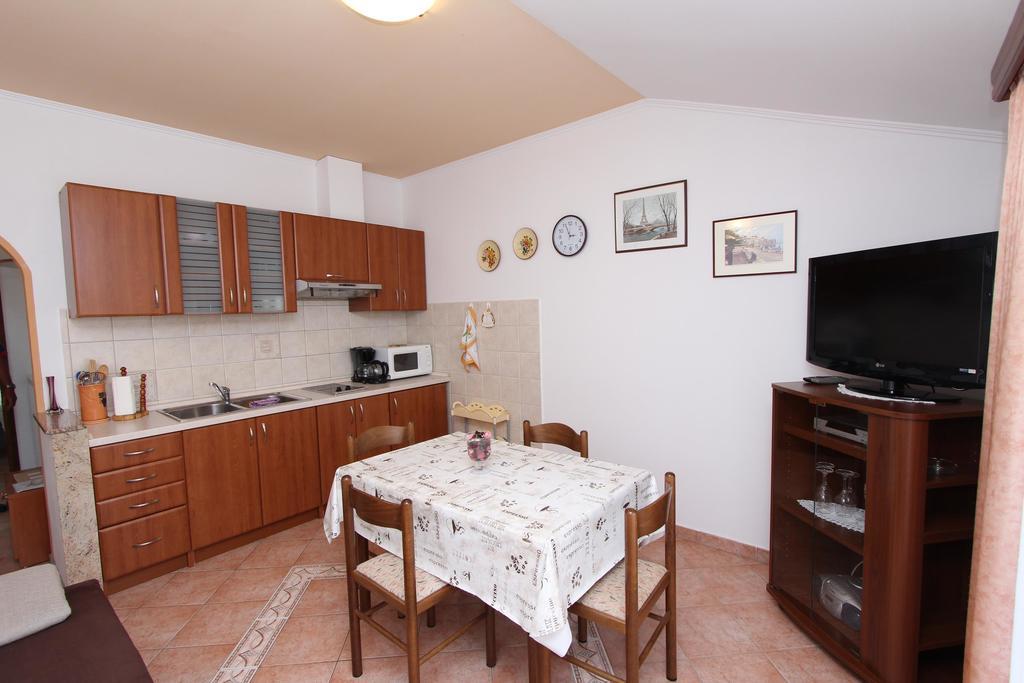 Apartments Marlina Ровинь Экстерьер фото